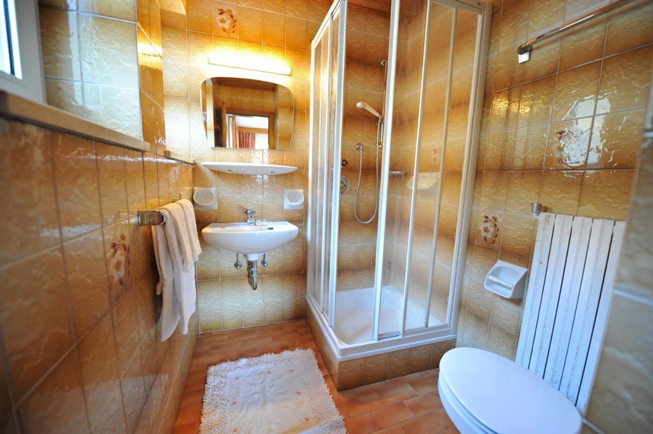 Apartments Jasmin Сельва-ді-Валь-Гардена Екстер'єр фото
